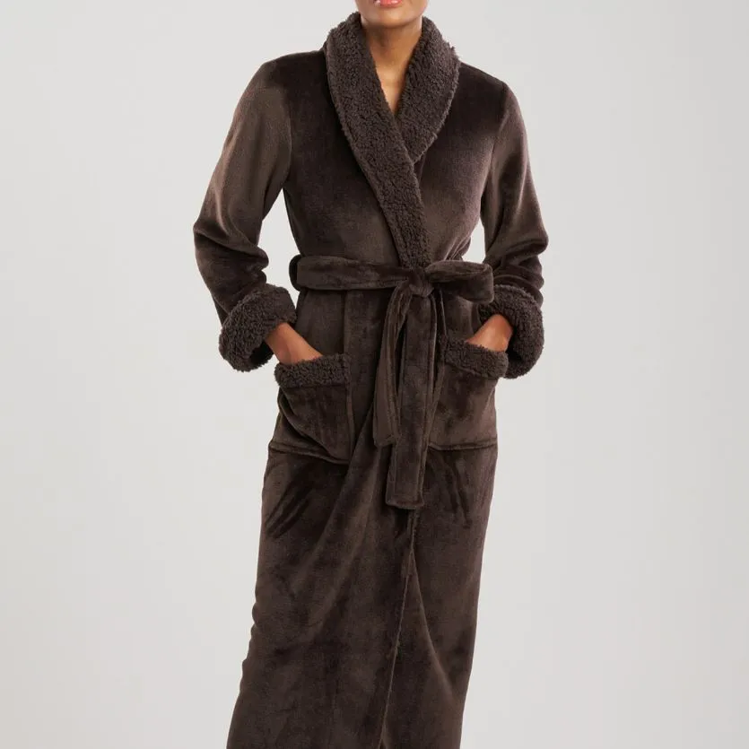 Natori Plush Sherpa 52" Robe D74068 in Espresso