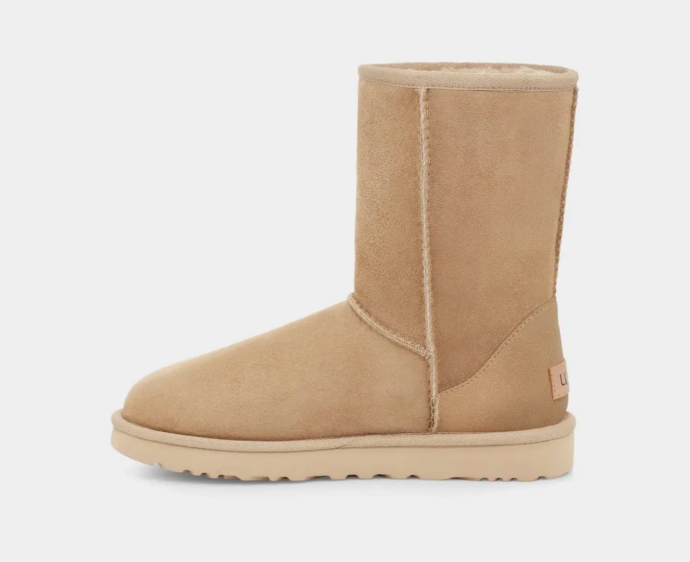 UGG® Women's Classic Short ll