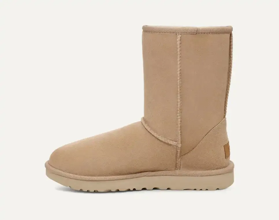 UGG® Women's Classic Short ll